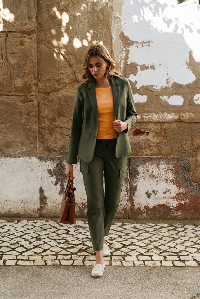 &Co woman Travel Blazer Phileine Olive BZ110-2 Stretchshop.nl