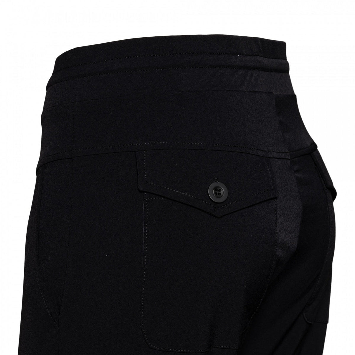 Reisbroek voor dames van &Co Woman, Penny Black PA100-2, met comfortabele pasvorm en stijlvolle details.