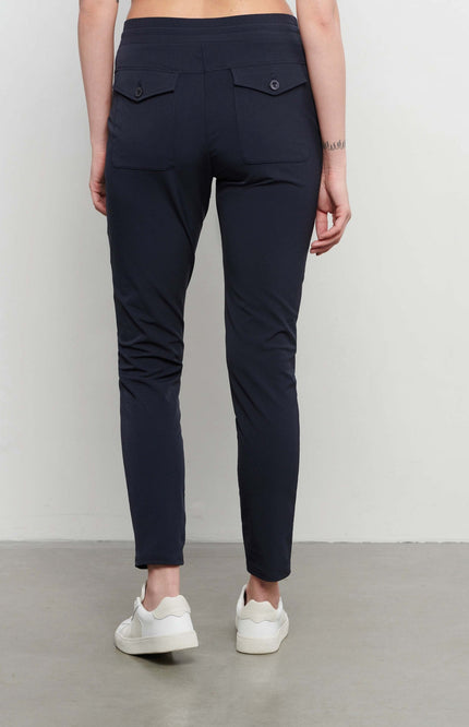 &Co woman Travel broek penny navy Stretchshop.nl