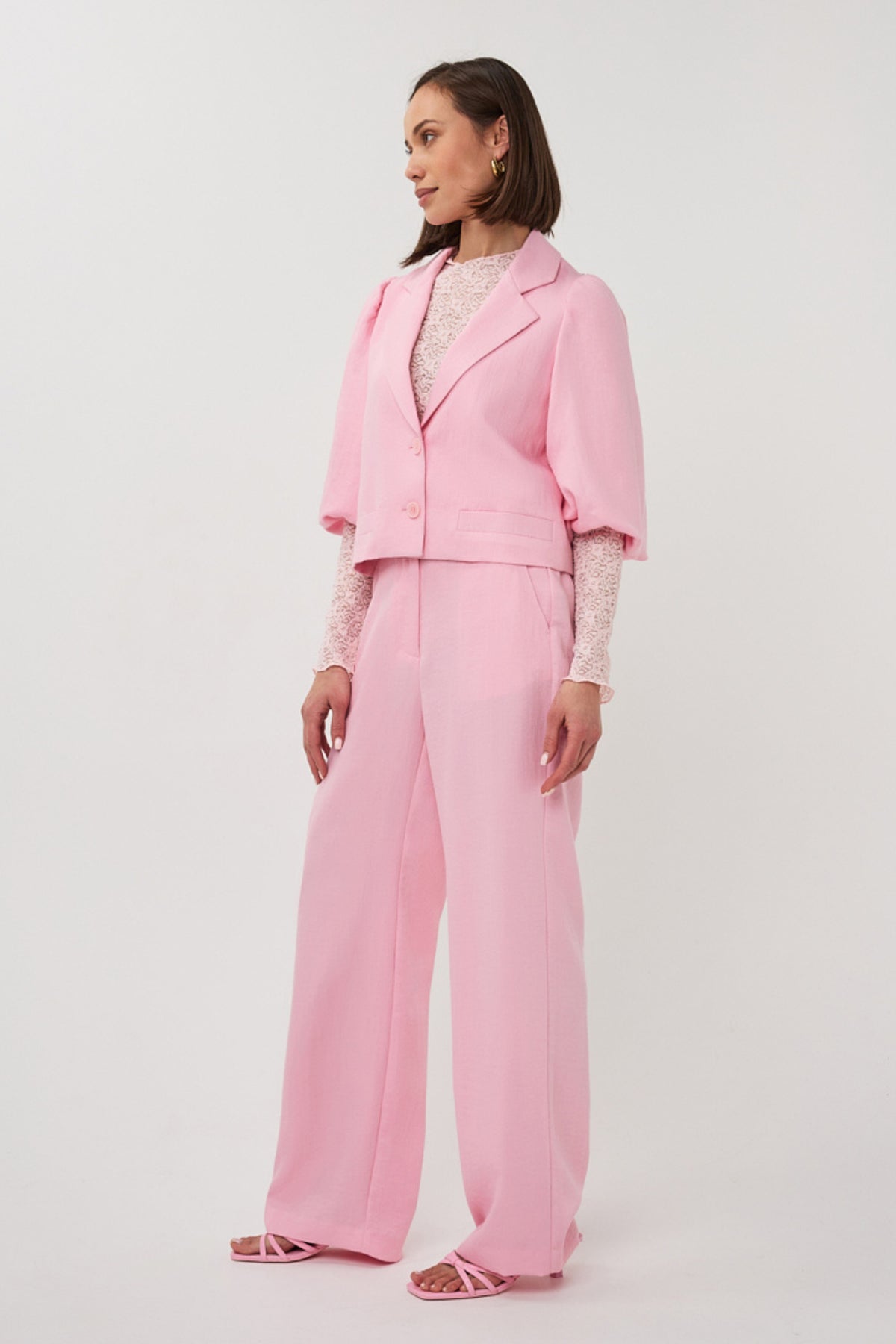 EsQualo cropped twill blazer met pofmouwen en romantische rozenprint, stijlvolle dameskleding voor een elegante look