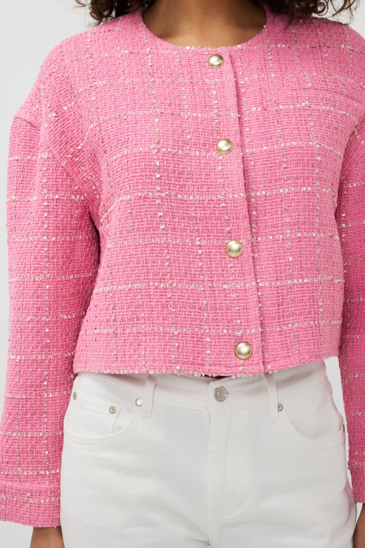 Lichtroze cropped boucle jas van EsQualo met korte mouwen en stijlvolle textuur, ideaal voor een modieuze uitstraling.