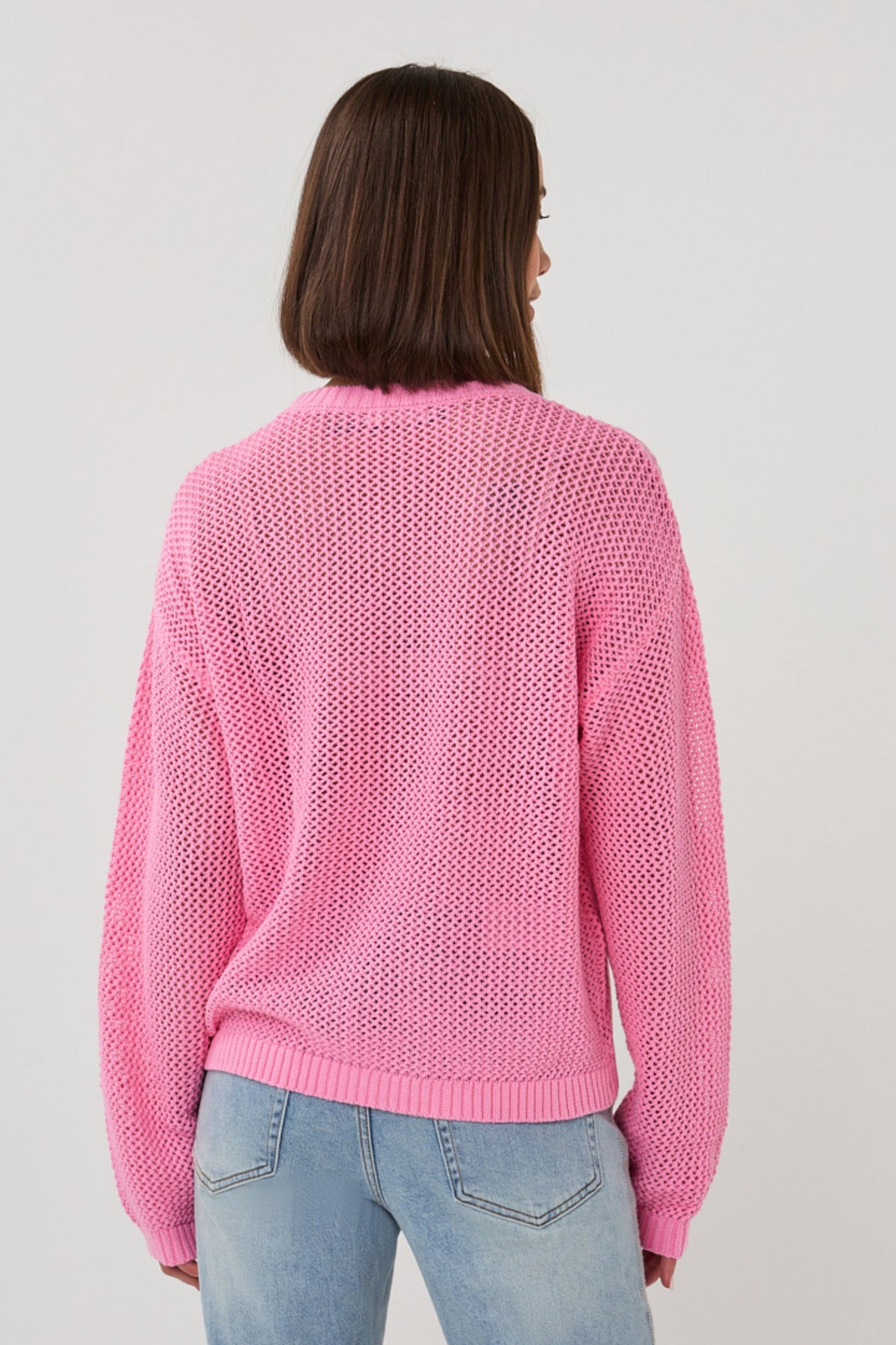 Roze EsQualo Sweater Tapes SP26.02032 met gedetailleerd breipatroon en zachte textuur, geschikt voor dames.