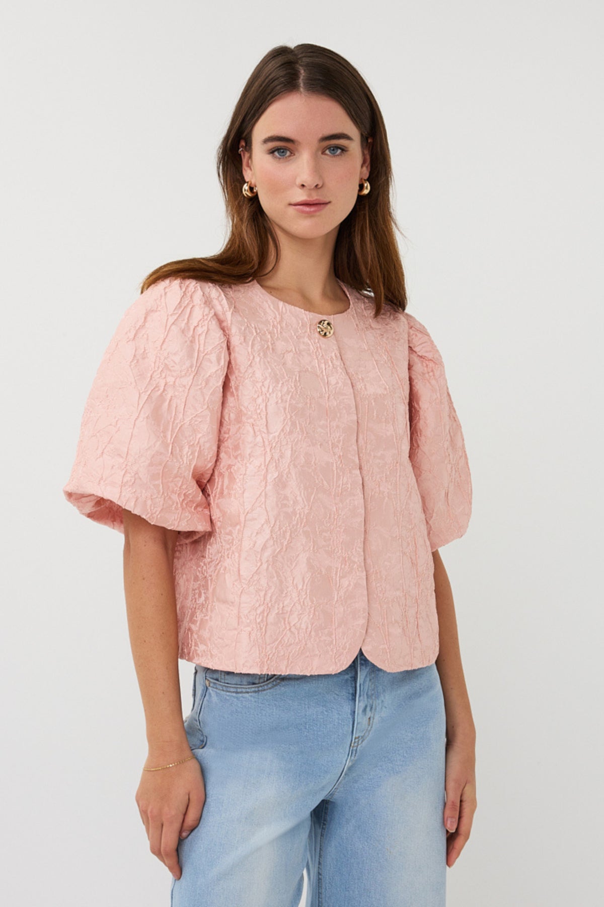 EsQualo top met ballonmodel en jacquardpatroon in faded rose kleur, elegant en comfortabel voor dames.