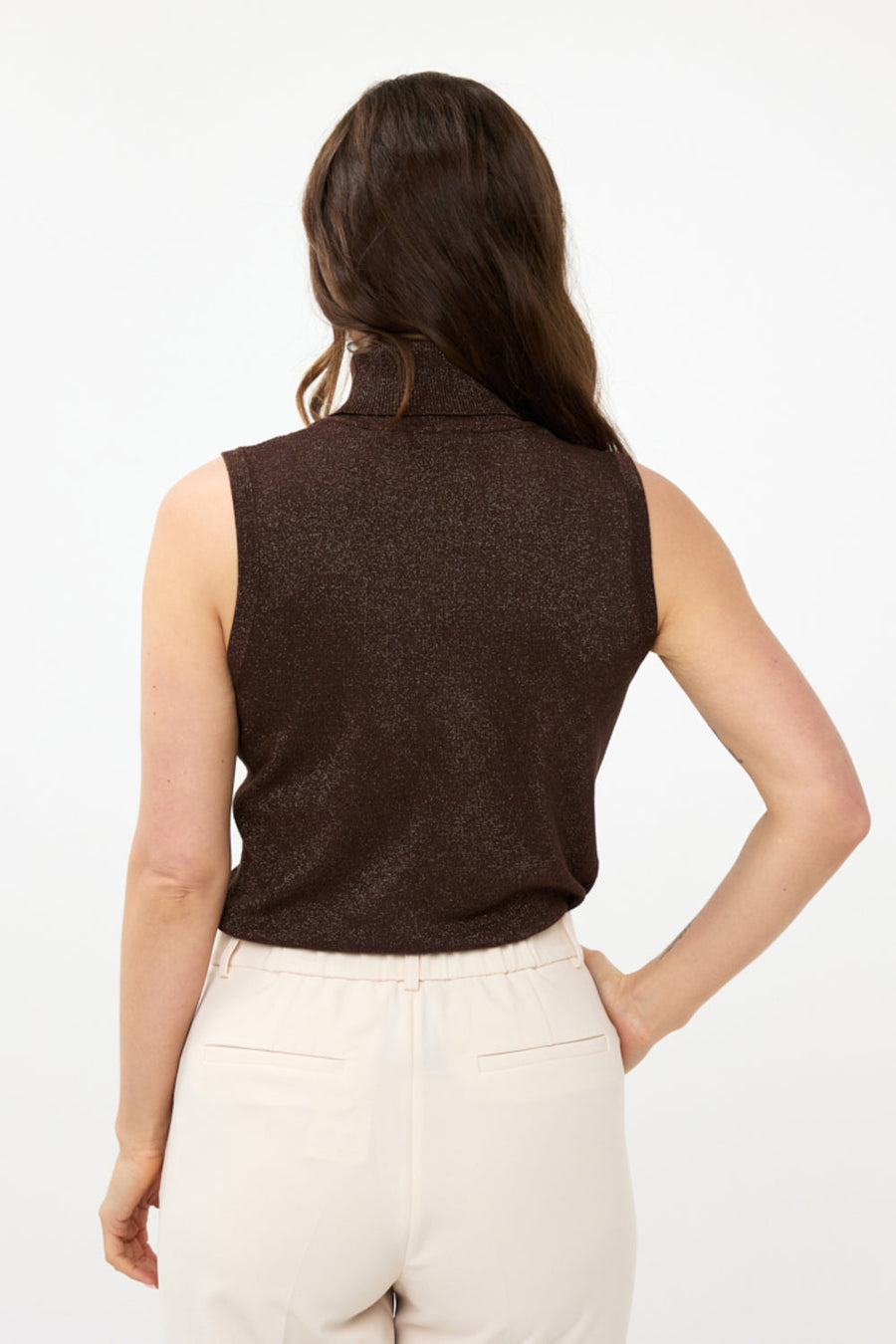 EsQualo top met lange mouwen en lurex in chocoladebruin, elegant en glanzend, geschikt voor stijlvolle outfits