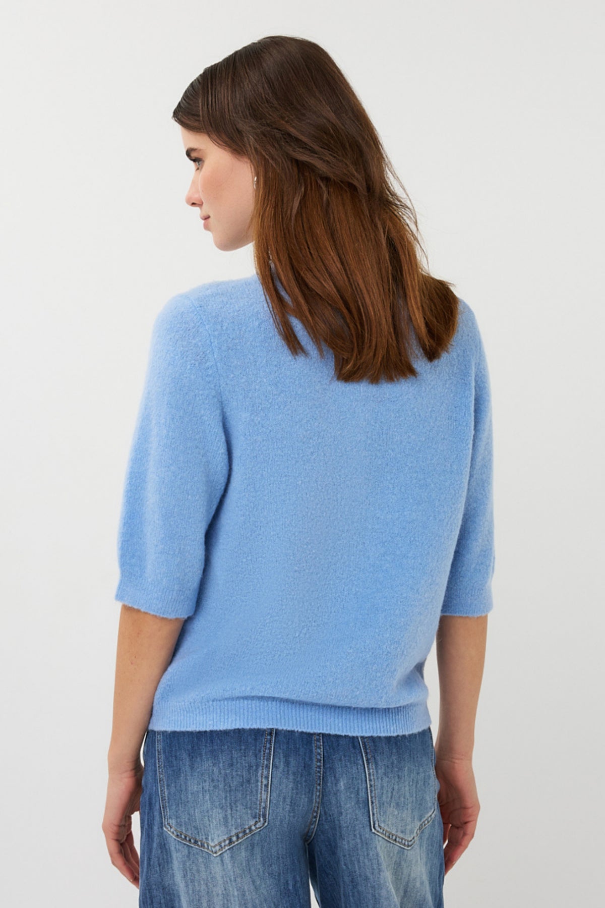 EsQualo vest met fancy knopen in Pacific Blue, stijlvolle herenjas met moderne details en opvallende knopen.