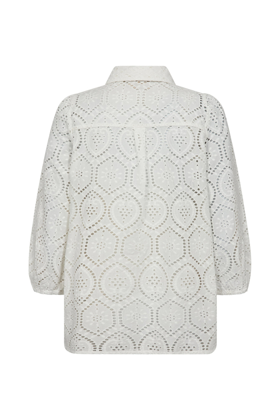 Offwhite blouse van Freequent, model Fqagy Starr met losse pasvorm en lange mouwen, zichtbaar op de afbeelding.