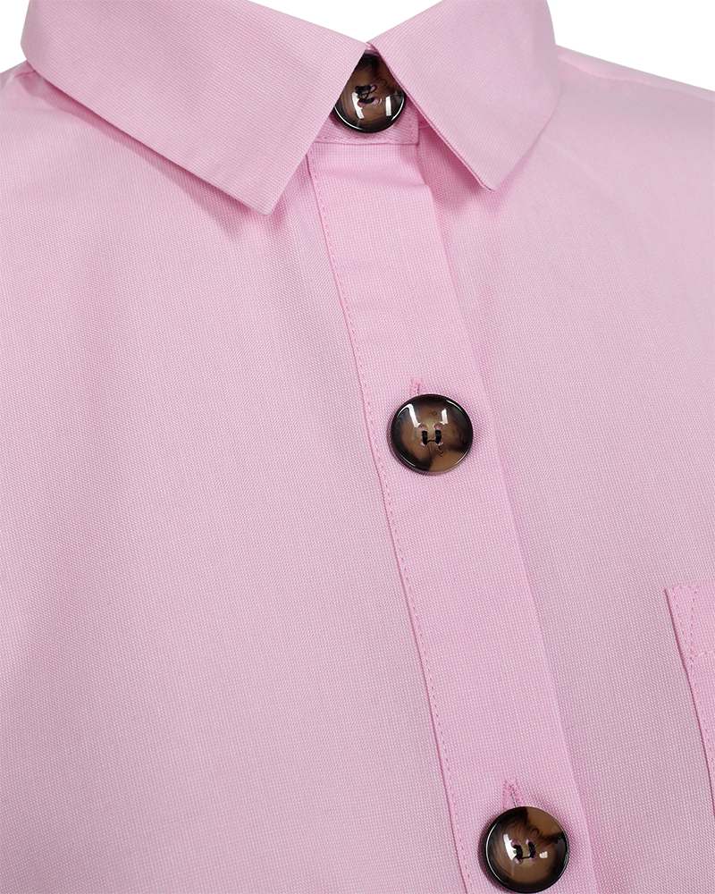 Lila blouse Fqflynn van Freequent met een losse pasvorm en lichte stof, getoond op een model.
