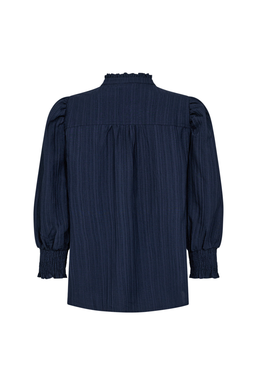 Lichte blauwe blouse van Freequent met knoopsluiting en lange mouwen, model Fqgrsvalse Salute 206362 in close-up.