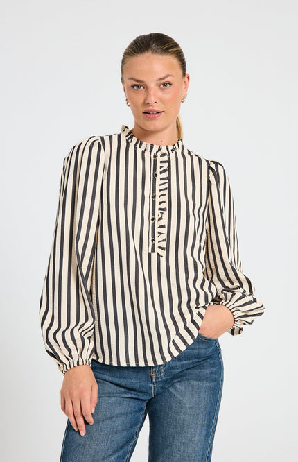 Freequent Blouse fqnoto star offwhite black Stretchshop.nl