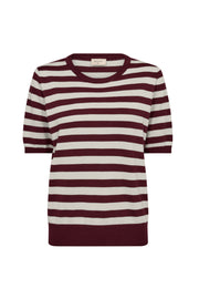Donkere gestreepte Freequent Fqjoel trui met blauwe en witte strepen, comfortabele pasvorm, gelegen op een neutrale achtergrond