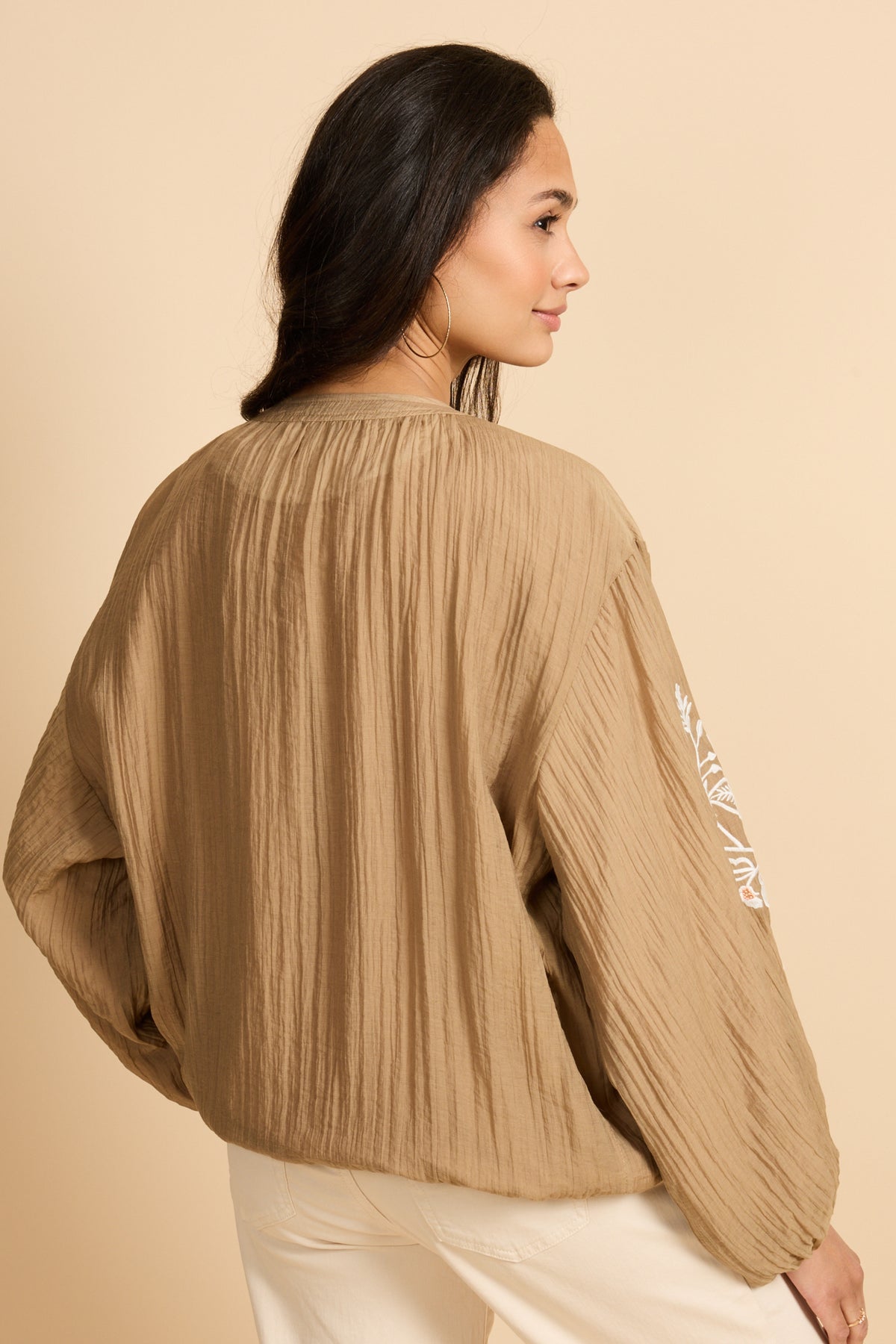 G-maxx Zaira Kint camel damesjas met capuchon, warme voering en ritssluitingen, modieus en comfortabel voor dagelijks gebruik