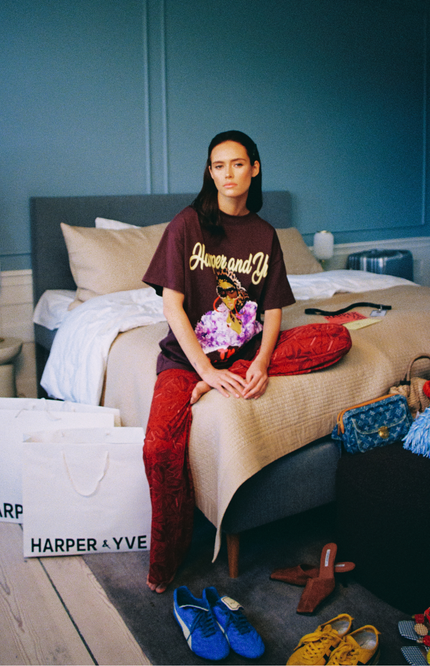 Harper & Yve T-Shirt Dramaqueen Dark Fudge AW25Y301 Stretchshop.nl