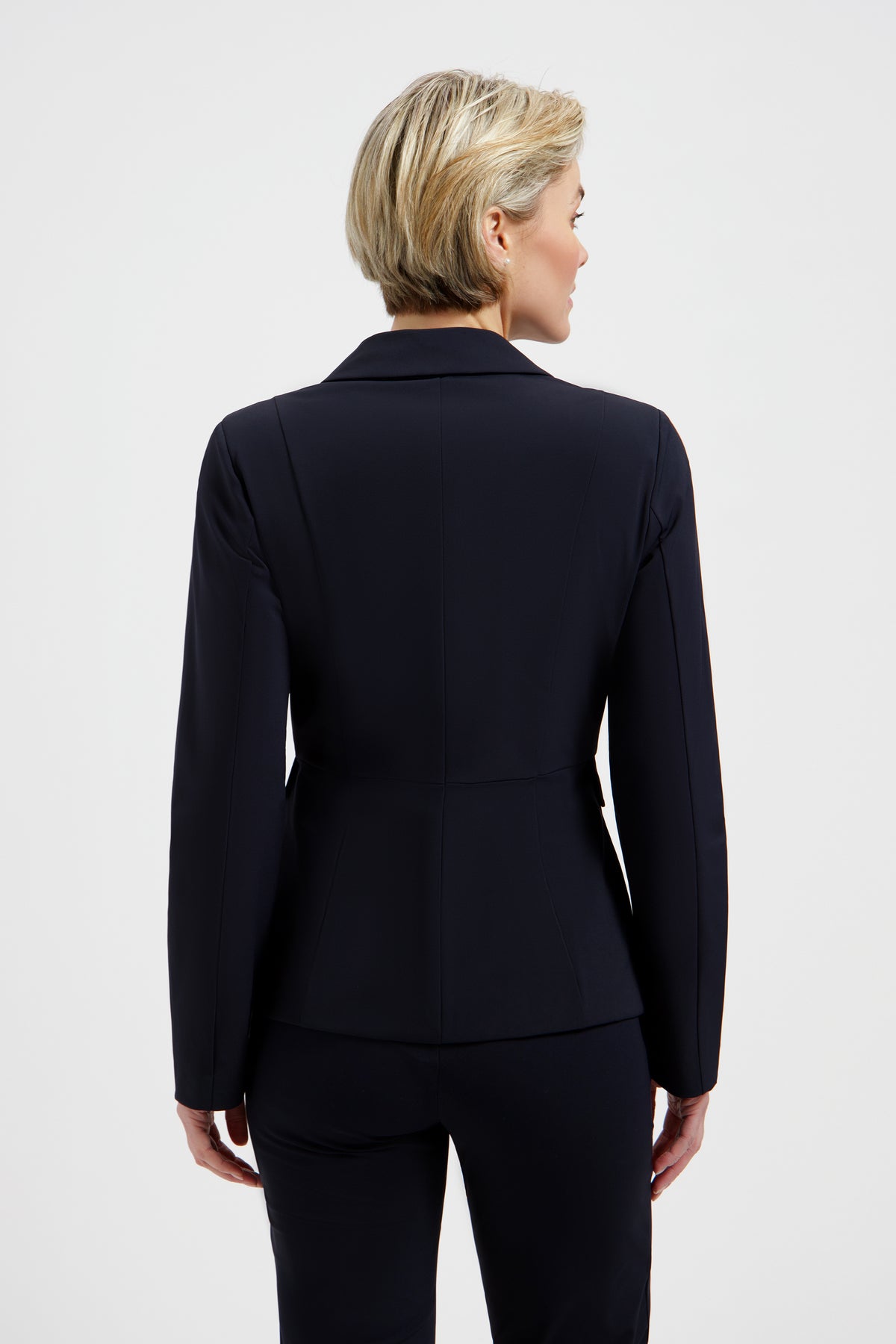 Lady Day reiskostuum blazer in Clover Blue, maat L46, met stijlvolle pasvorm en modern ontwerp voor dames.