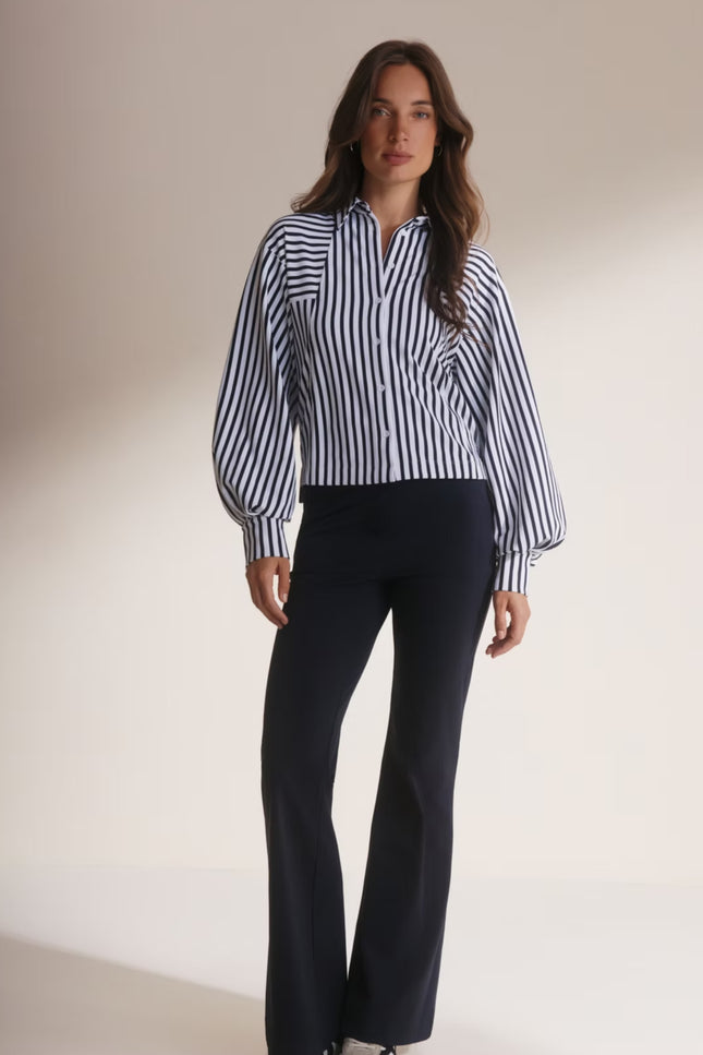 Lady Day Blouse Gem Blue Simple White L30-580-3031 Stretchshop.nl