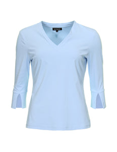 Travel top baby blue 202329
