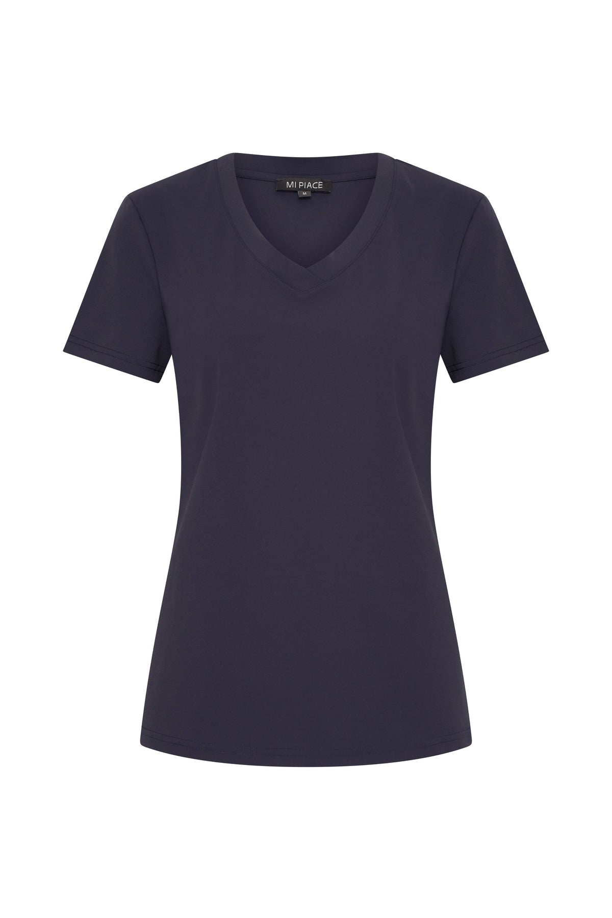 Navy blauwe reis top van Mi Piace, zachte stof met comfortabele pasvorm, geschikt voor reizen en casual dragen.