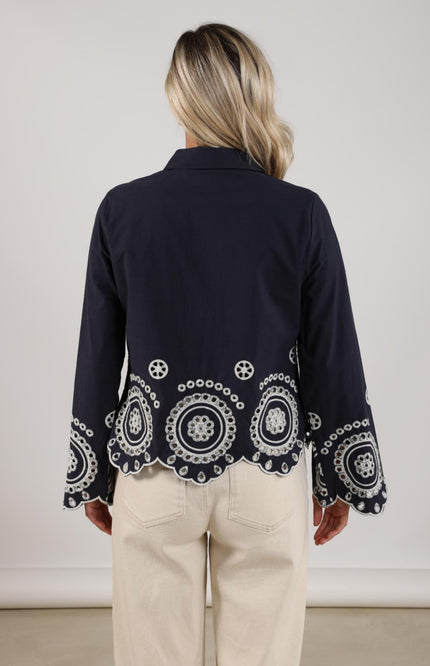 Nukus Anna Blouse Embroidery Navy NKS02198 Stretchshop.nl