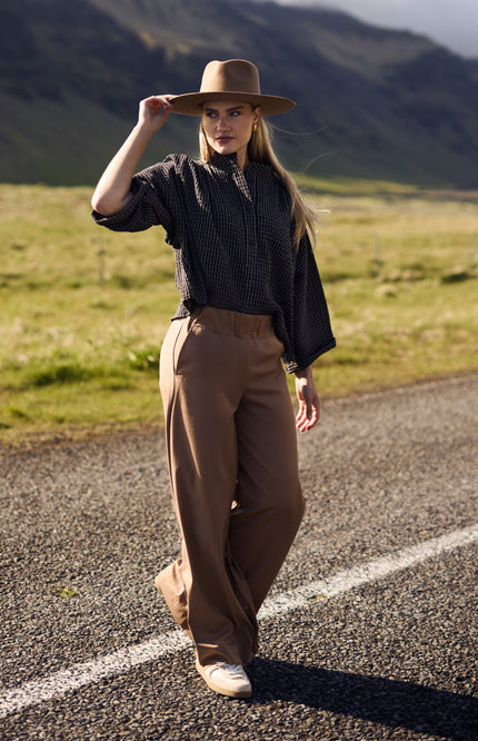 Nukus Broek Seme Camel NKF09018 Stretchshop.nl