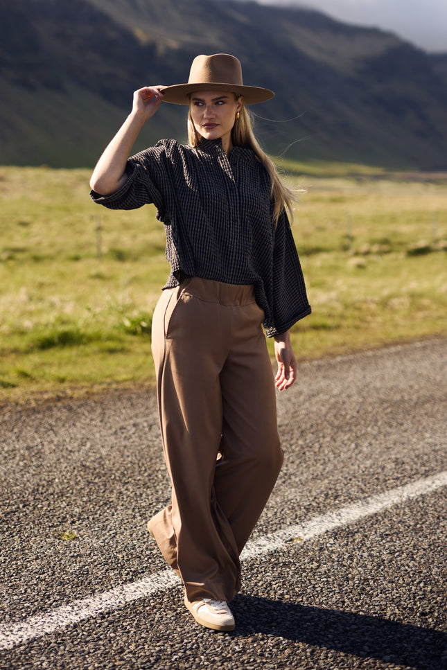 Nukus Broek Seme Camel NKF09018 Stretchshop.nl