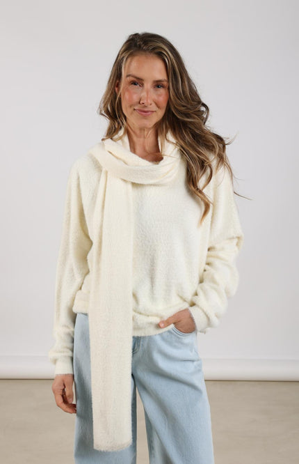 Scarf Memphis Soft Offwhite NKF16000