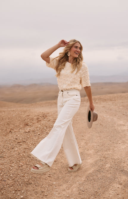 Nukus Top Aria Lace Offwhite NKS01007 Stretchshop.nl