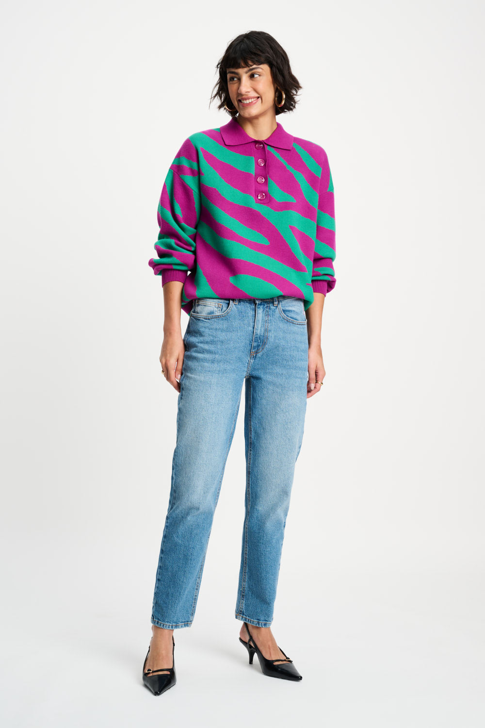 POM Amsterdam trui Polo Animal in paarse, multikleurige print, zachte katoenen stof, geschikt voor dames en heren.