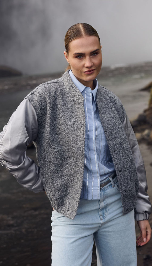 Jacket Baltimore Satin Light Grey NKF13057