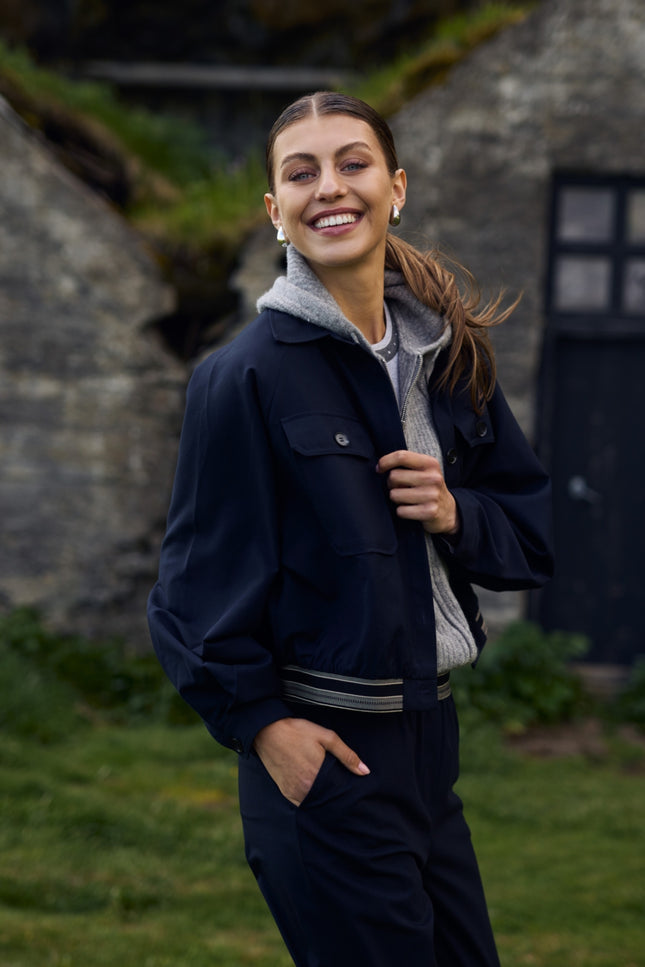 Jacket Olivia Navy NKF13022