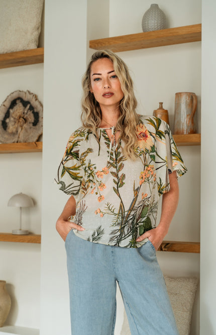 &Co woman Top Axelle Flower Offwhite Multi TO345 Stretchshop.nl