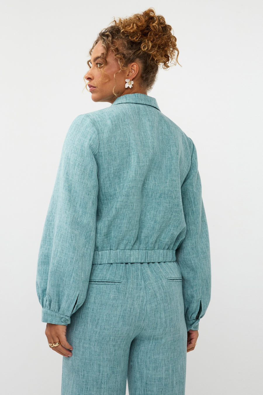 Ydence Jinte turquoise melange jacket met capuchon en ritssluiting, modieus en comfortabel voor dames.