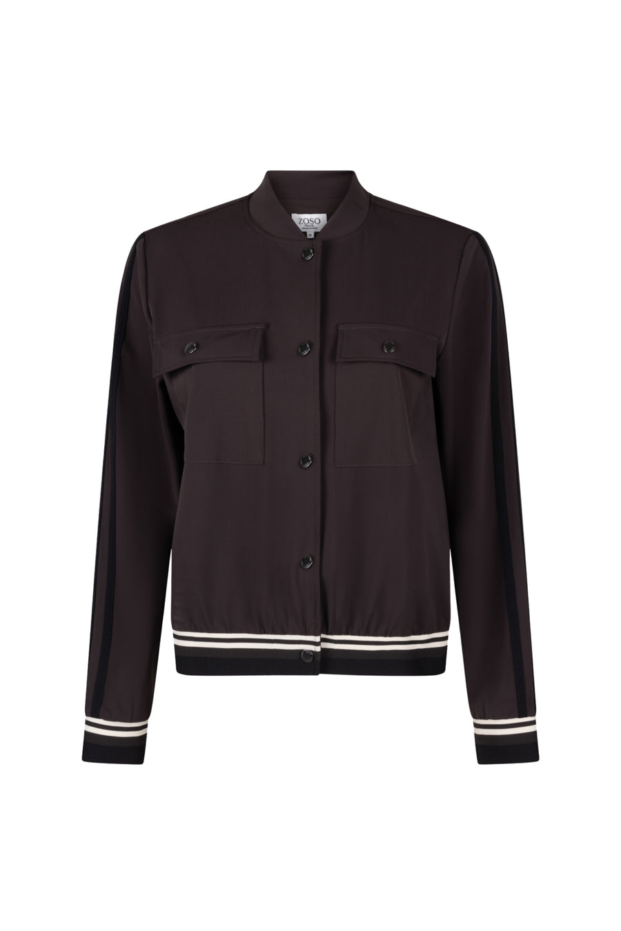 Zoso Travel Jacket Sade in Espresso Black, lichtgewicht en waterdicht, met capuchon en meerdere zakken, geschikt voor reizen.